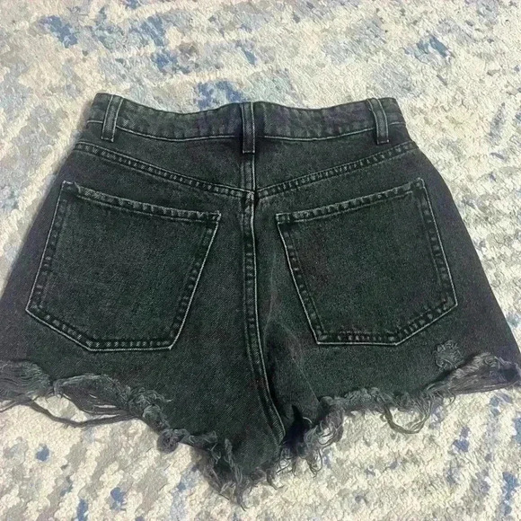 Zara black distressed shorts size 2 - Picture 4 of 4